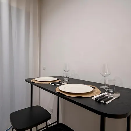 Luxury In Center Lägenhet Bari