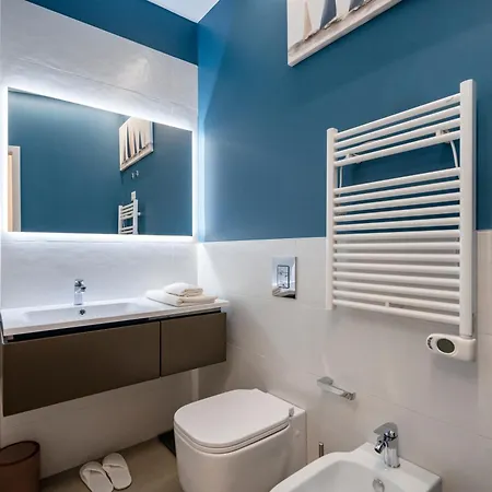 Lägenhet Luxury In Center Bari