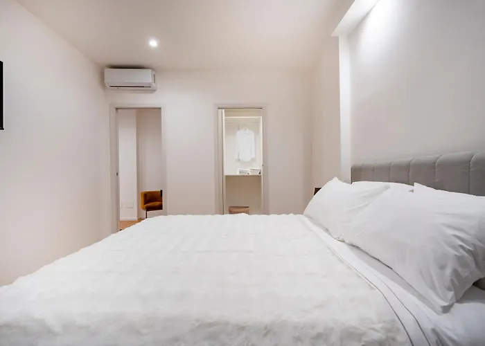 Luxury In Center Bari