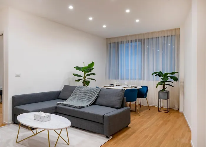 Luxury In Center * Bari